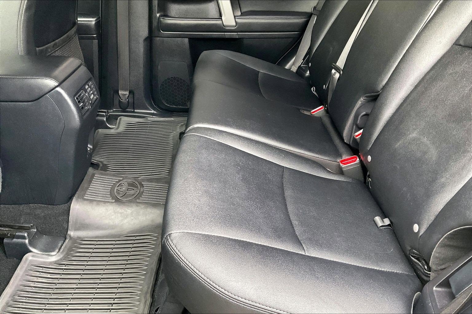 Used 2022 Toyota 4Runner TRD Sport w/ Technology Package image 18