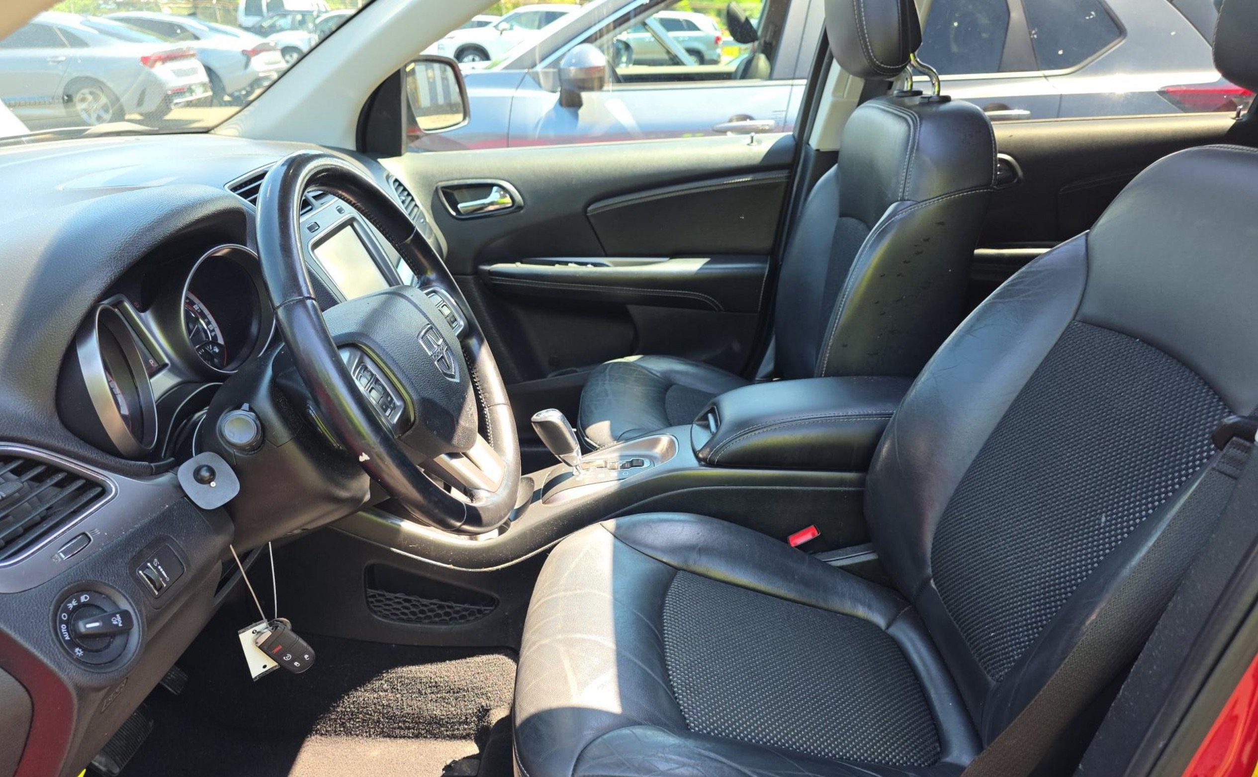 Used 2020 Dodge Journey Crossroad FWD image 6