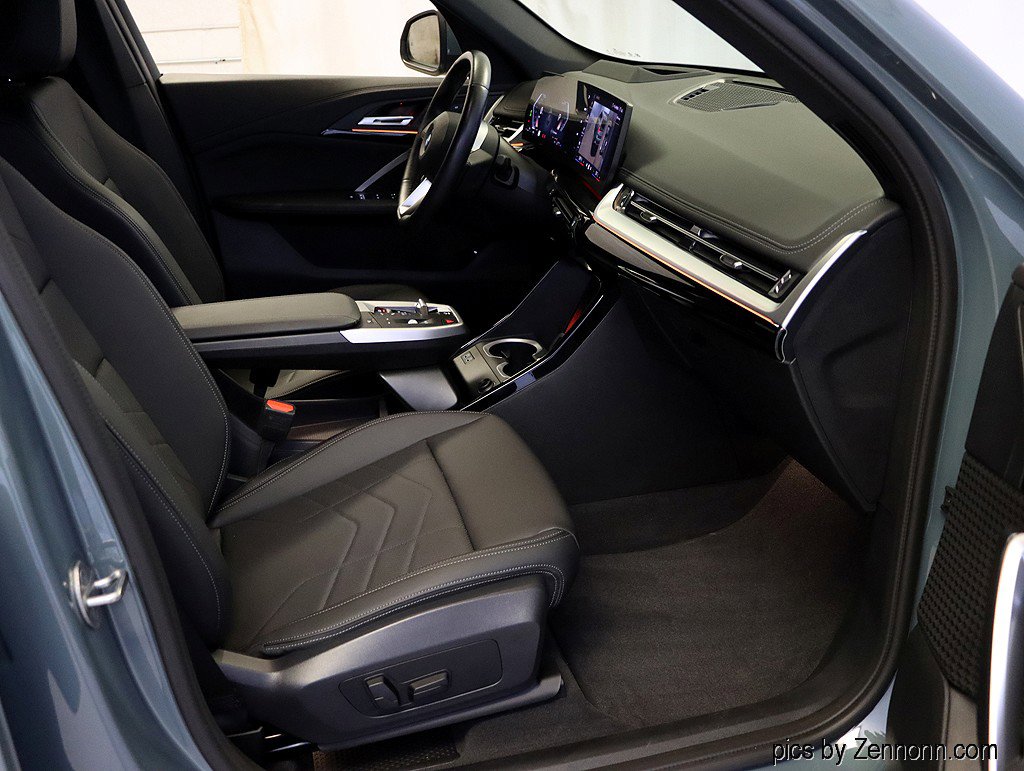 Certified 2025 BMW X1 xDrive28i image 33