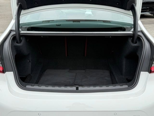 Used 2025 BMW 330i Sedan w/ M Sport Package image 16