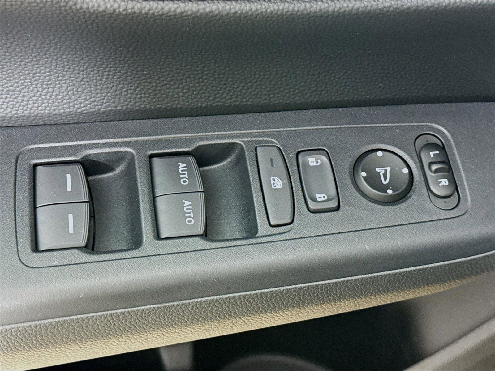 Certified 2024 Honda CR-V EX image 21