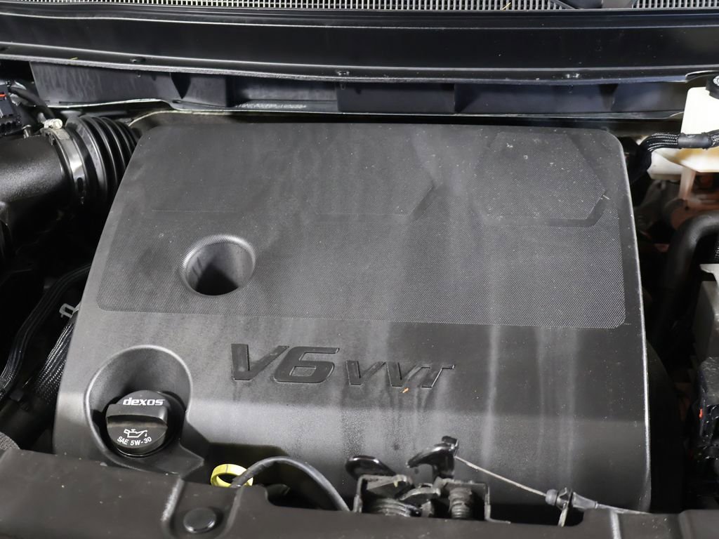 Used 2023 Chevrolet Traverse Premier AWD/4WD image 24