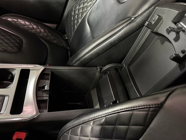 Used 2024 Ford Edge Titanium image 35