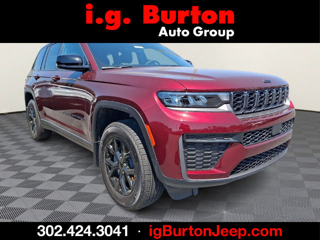 New 2026 Jeep Grand Cherokee Altitude AWD/4WD image 1