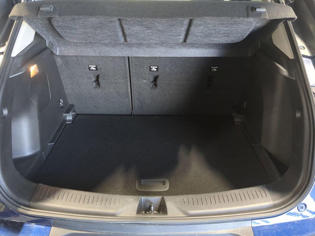 Used 2023 Buick Encore GX Preferred w/ Cold Weather Comfort Package FWD image 37