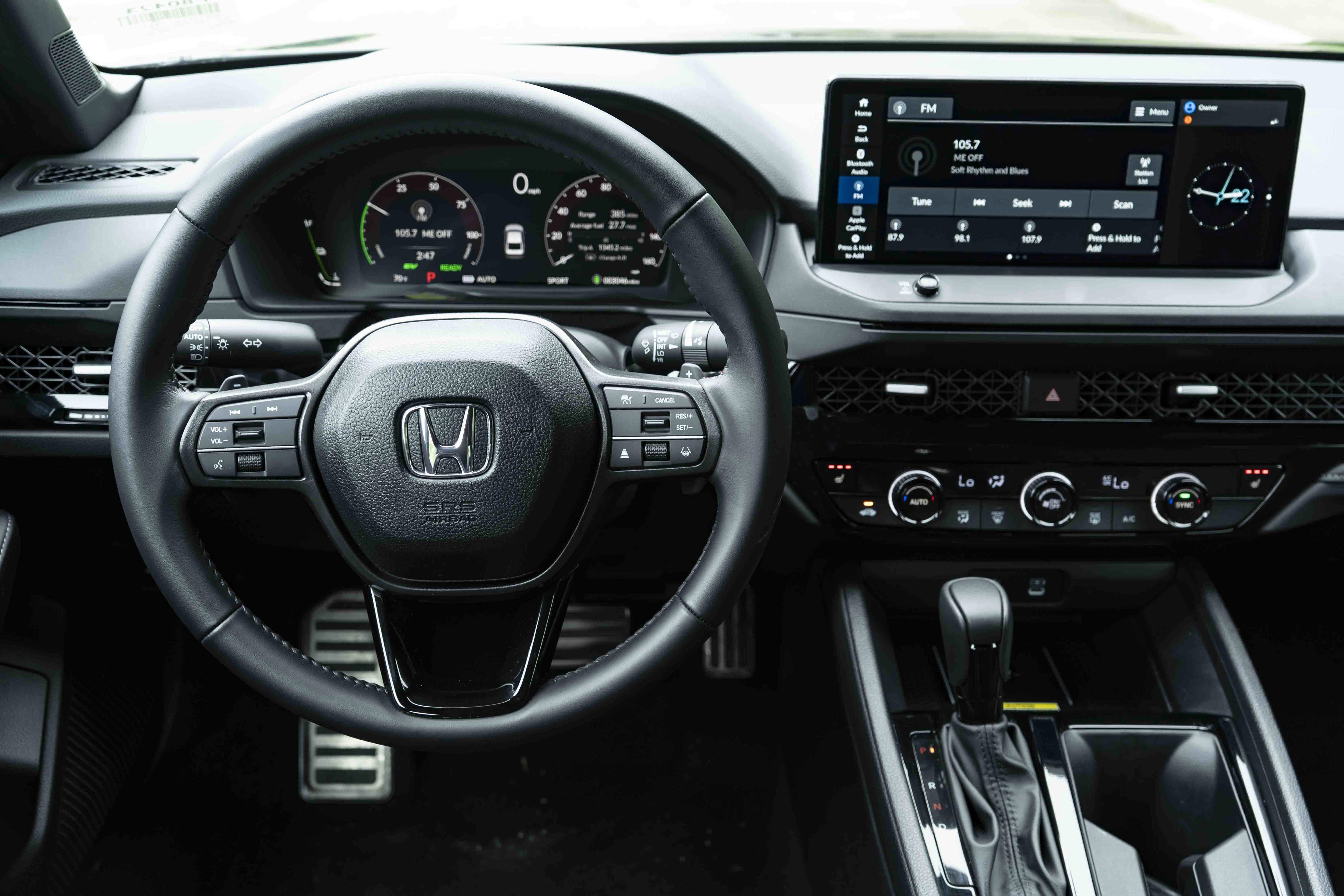 Used 2025 Honda Accord Sport image 19