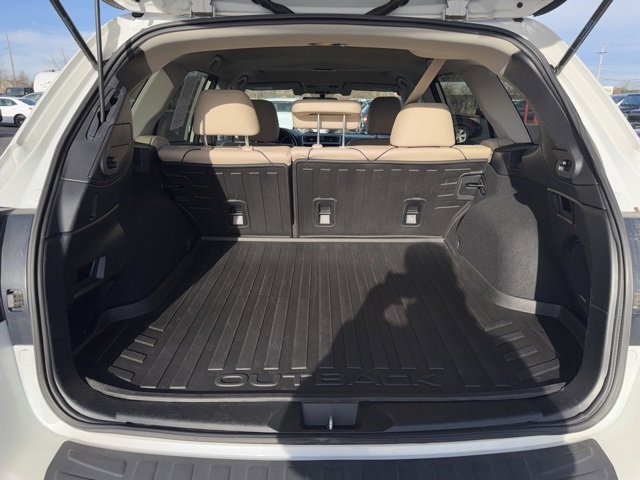Used 2019 Subaru Outback 2.5i Limited w/ Popular Package #2 image 8