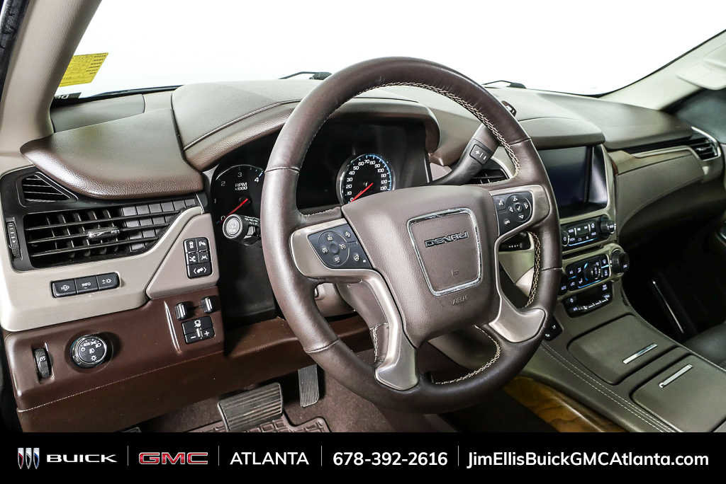 Used 2020 GMC Yukon Denali w/ Denali Ultimate Package image 4