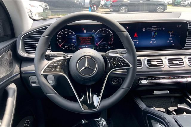 Certified 2025 Mercedes-Benz GLE 450 4MATIC image 4