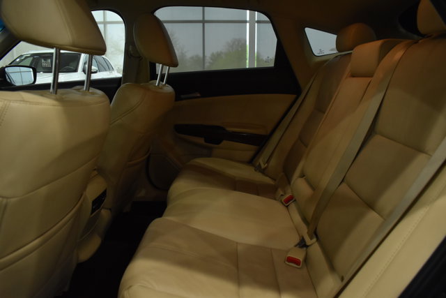 Used 2012 Honda Crosstour EX-L image 18