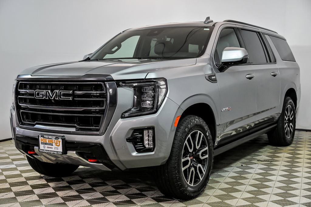Used 2024 GMC Yukon XL AT4 w/ AT4 Premium Package AWD/4WD image 5