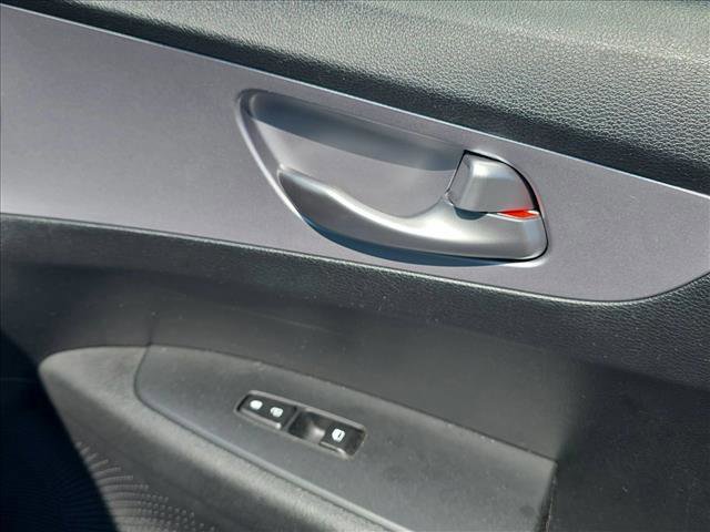 Used 2024 Kia Forte LXS image 24