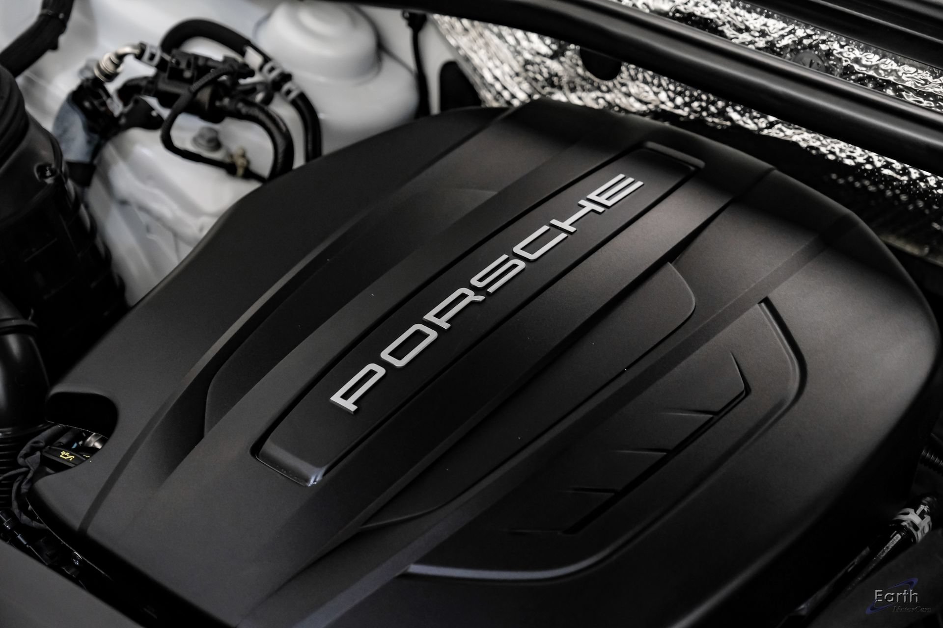 Used 2021 Porsche Macan AWD/4WD image 99