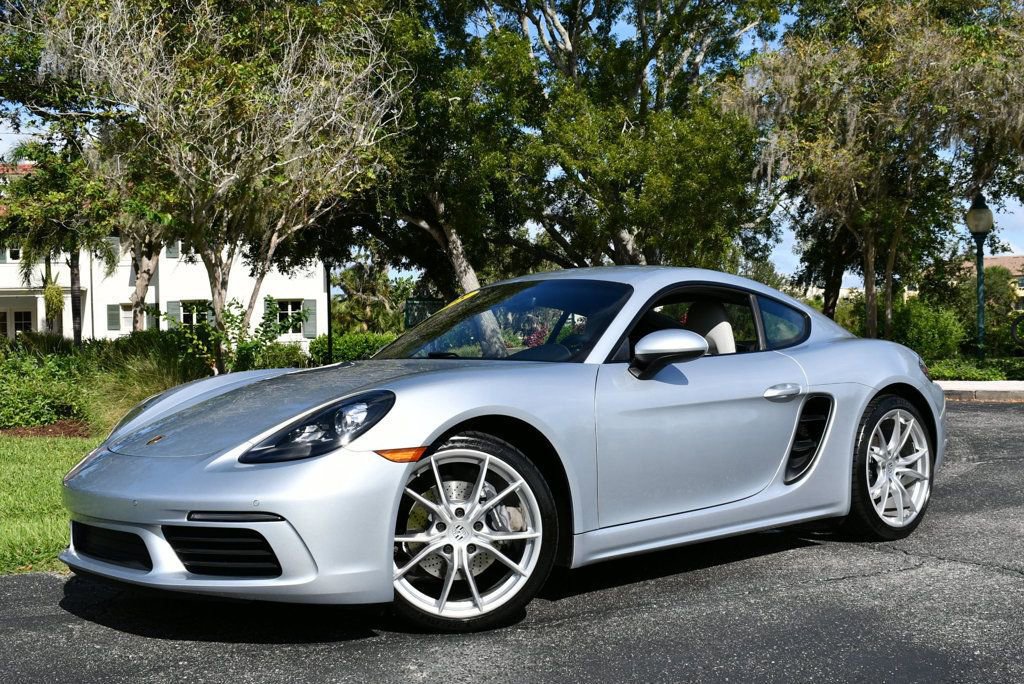 Used 2018 Porsche 718 Cayman RWD image 18