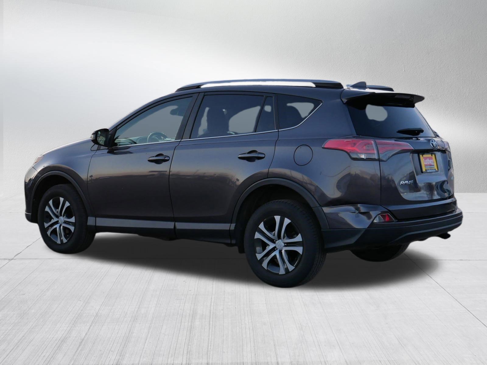 Used 2018 Toyota RAV4 LE w/ All Weather Liner Package image 5