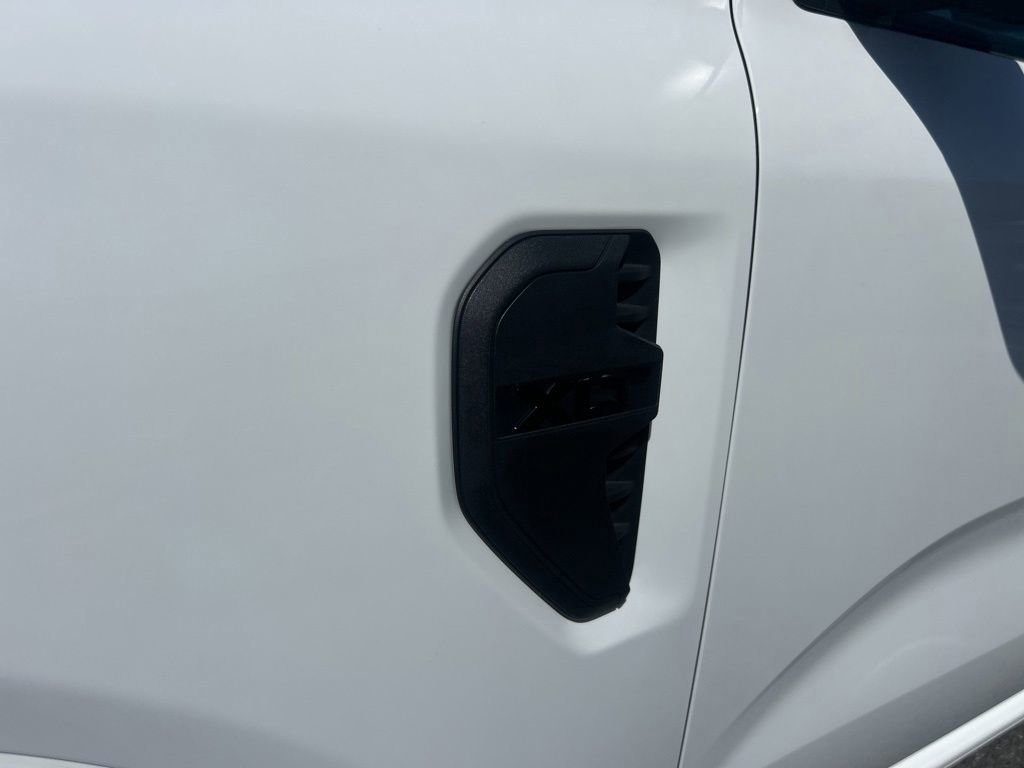 Used 2025 Ford Ranger XLT w/ Black Appearance Package AWD/4WD image 25
