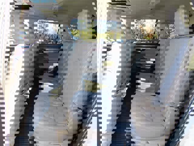 Used 2024 Toyota Highlander Limited image 14