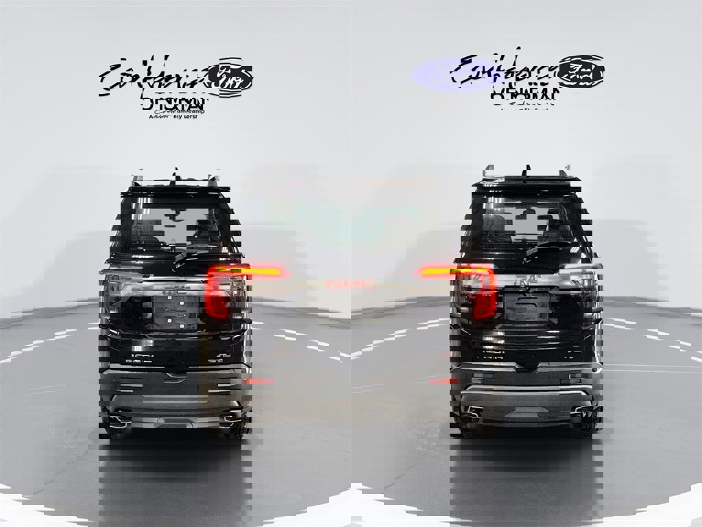 Used 2021 GMC Acadia AT4 w/ Technology Package image 7