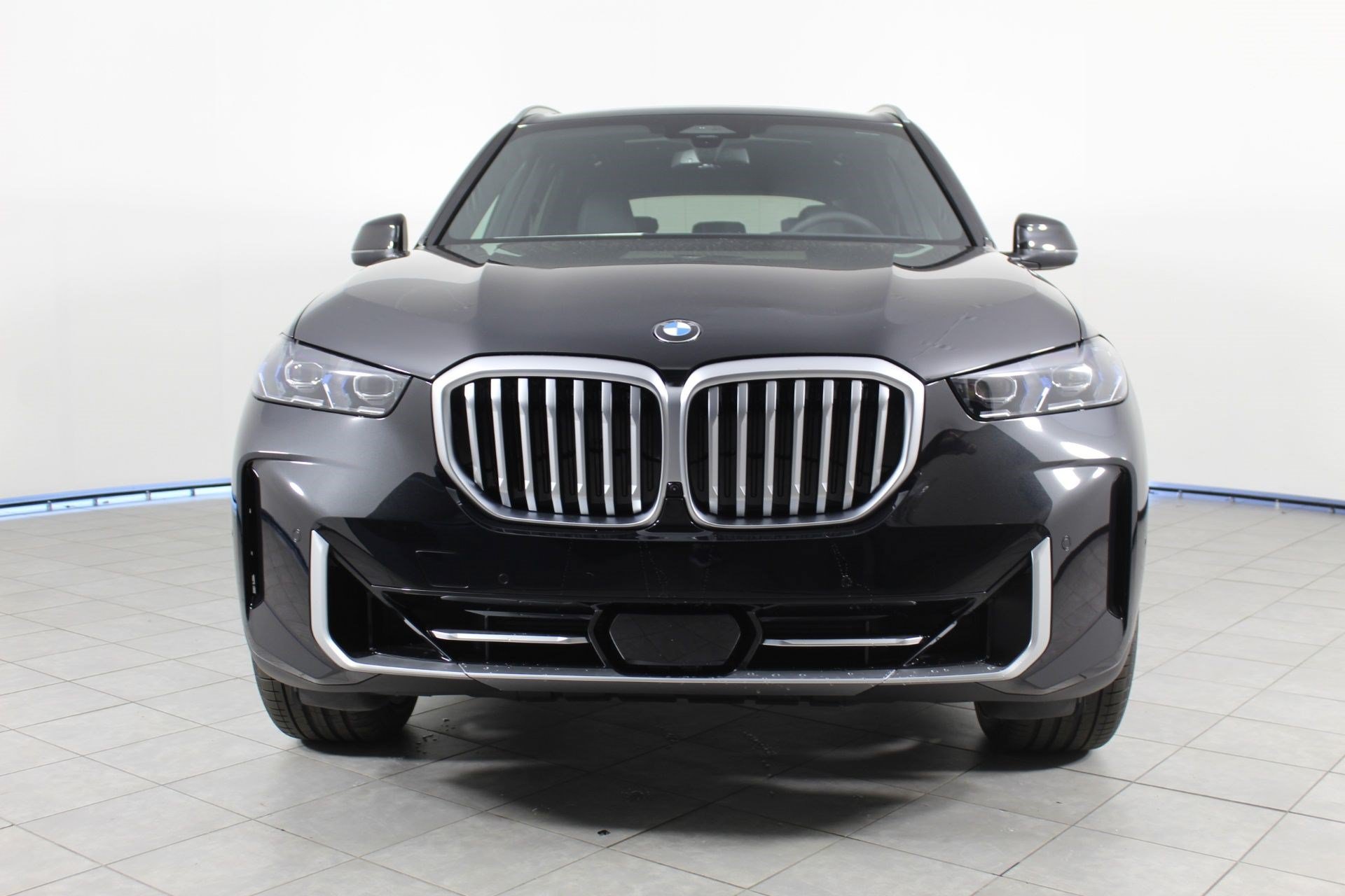 Used 2026 BMW X5 xDrive40i w/ Premium Package AWD/4WD image 6
