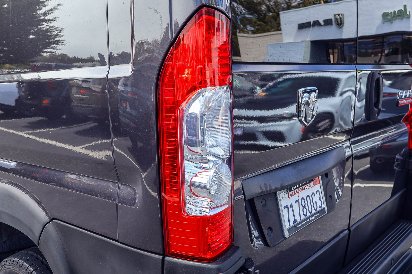 Used 2021 RAM ProMaster 1500 w/ Convenience Group FWD image 23