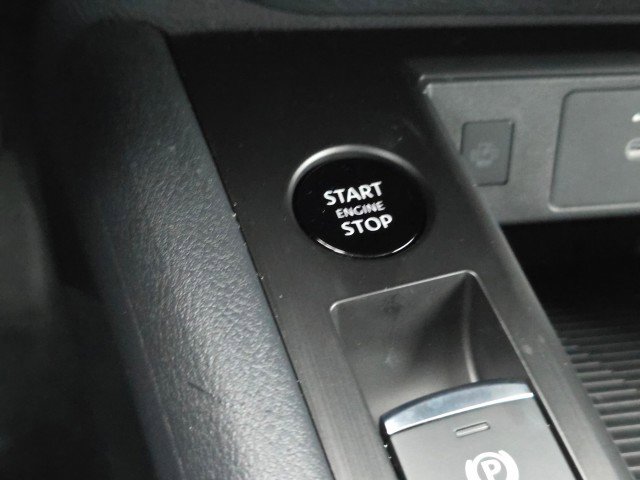 New 2026 Nissan Kicks SV w/ Cold Weather Package image 33