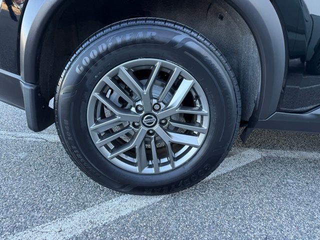 Used 2021 Nissan Rogue S image 14