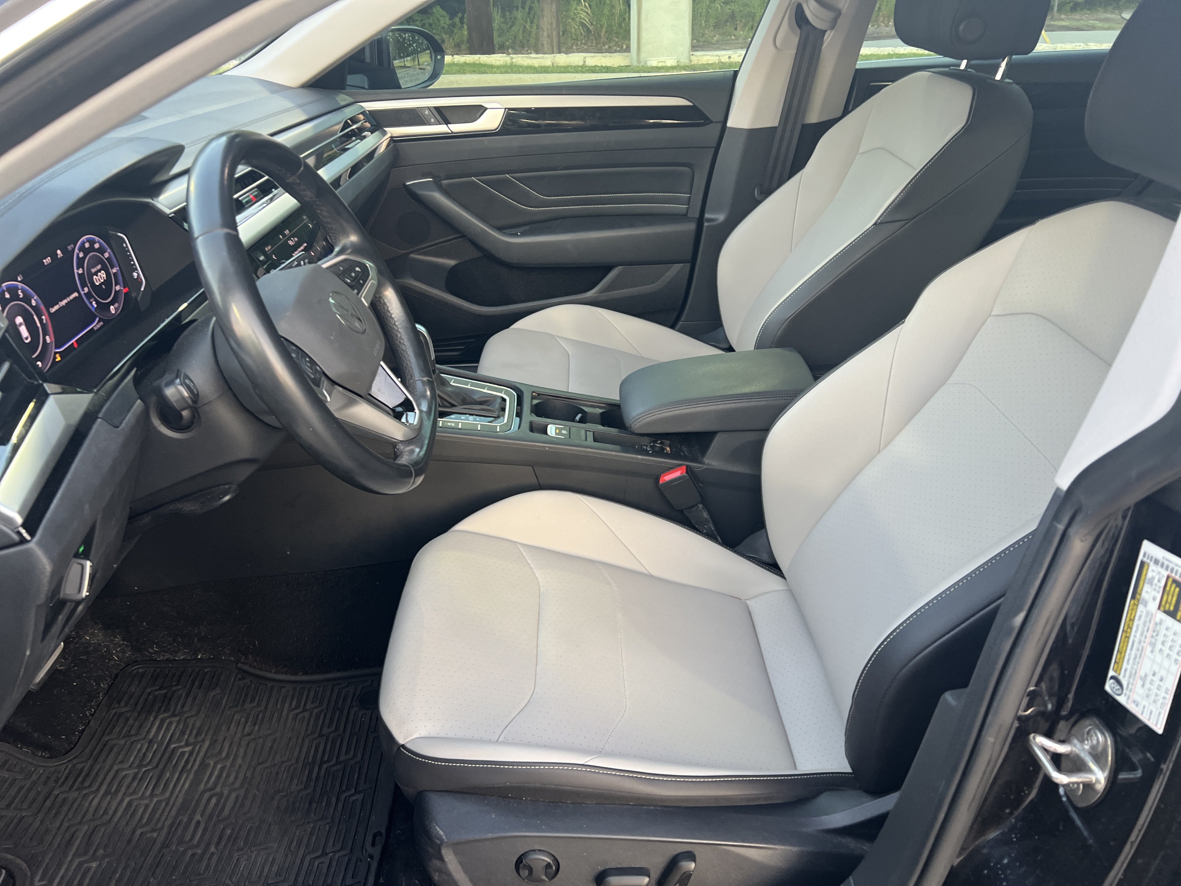 Certified 2021 Volkswagen Arteon SE w/ Arteon MDO Package FWD image 14