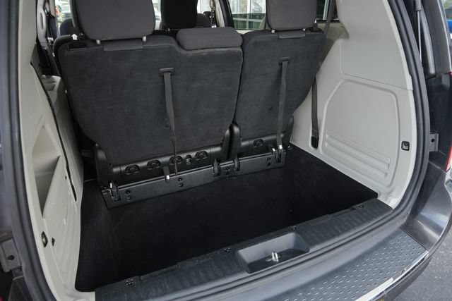 Used 2017 Dodge Grand Caravan SE w/ Power Window Group FWD image 34