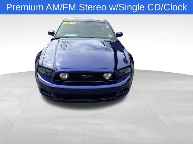 Used 2014 Ford Mustang GT RWD image 3