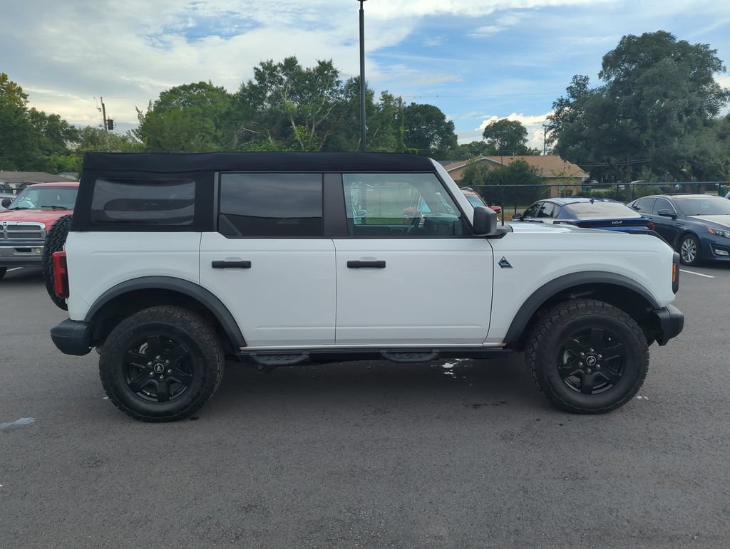 Used 2023 Ford Bronco Black Diamond AWD/4WD image 8