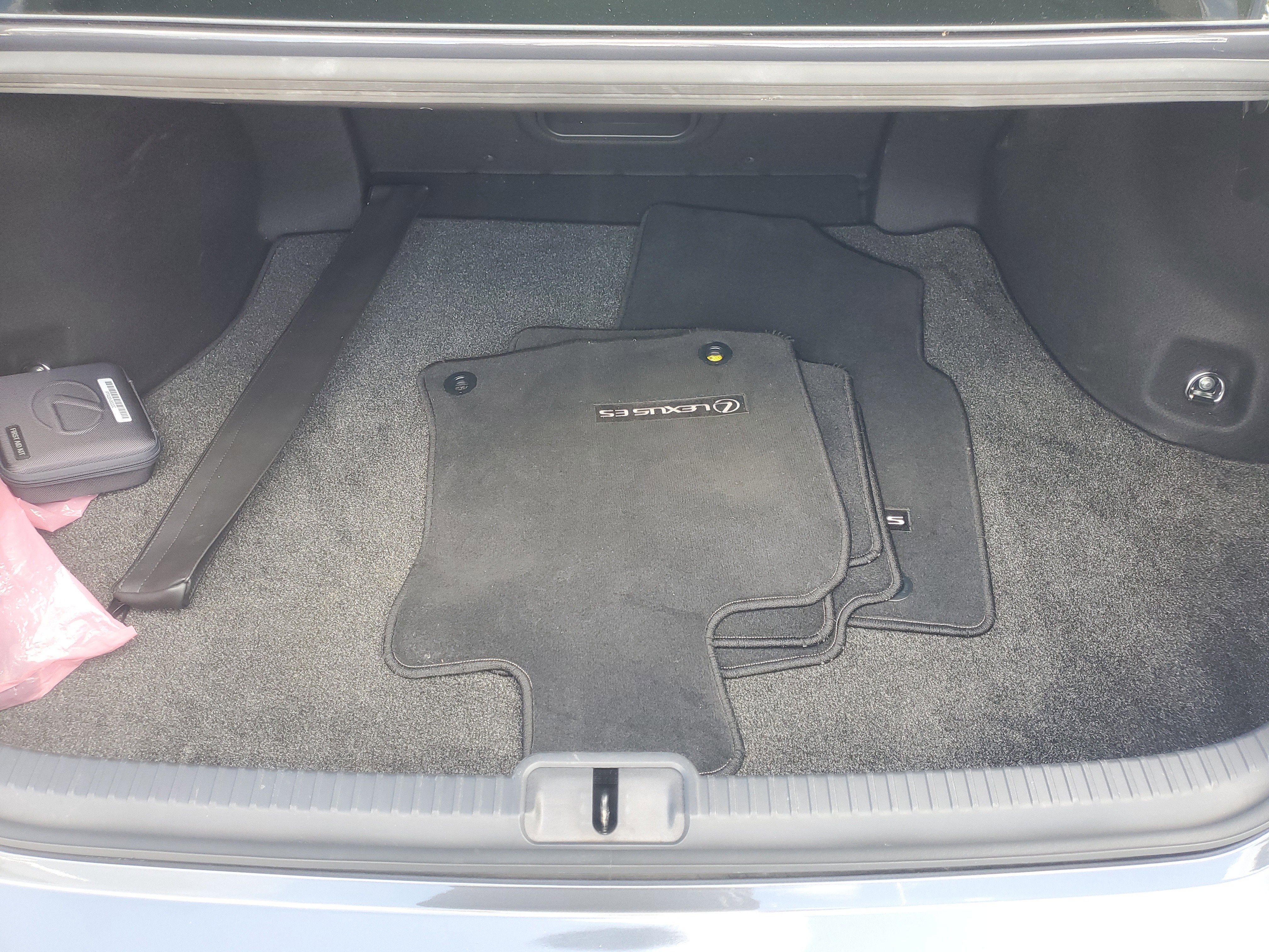 Used 2023 Lexus ES 350 ES 350 image 8