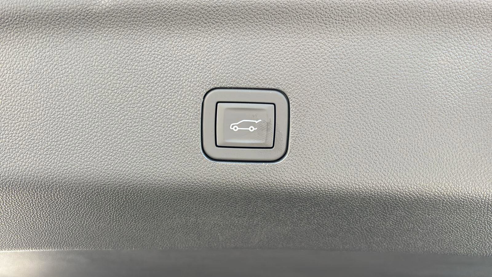 New 2026 GMC Yukon AT4 Ultimate image 20