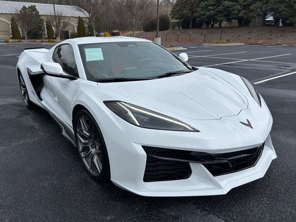 Used 2025 Chevrolet Corvette Z06 w/ Battery Protection Package image 19