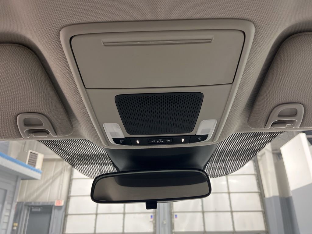 Used 2023 Honda Pilot LX image 28