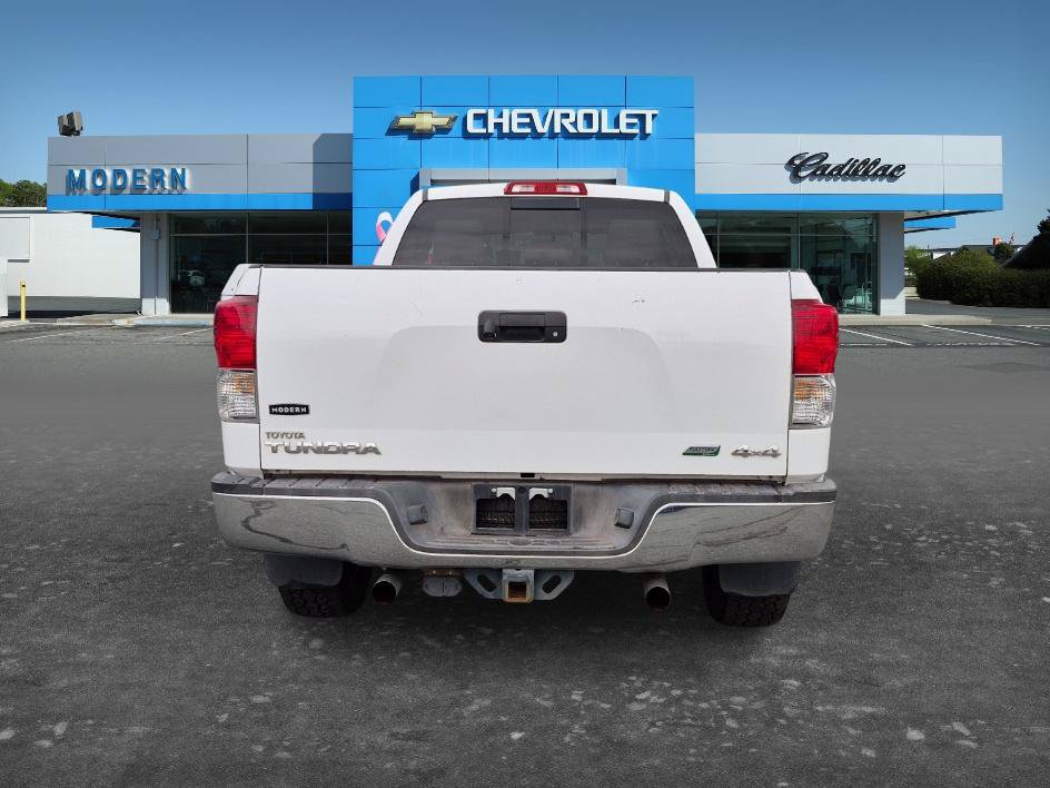 Used 2013 Toyota Tundra 4x4 Double Cab w/ SR5 Pkg image 4