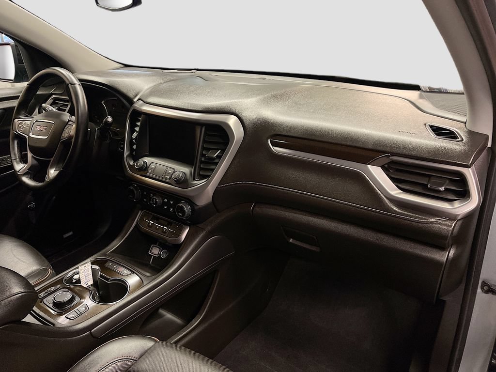 Used 2023 GMC Acadia AT4 w/ Trailering Package AWD/4WD image 32