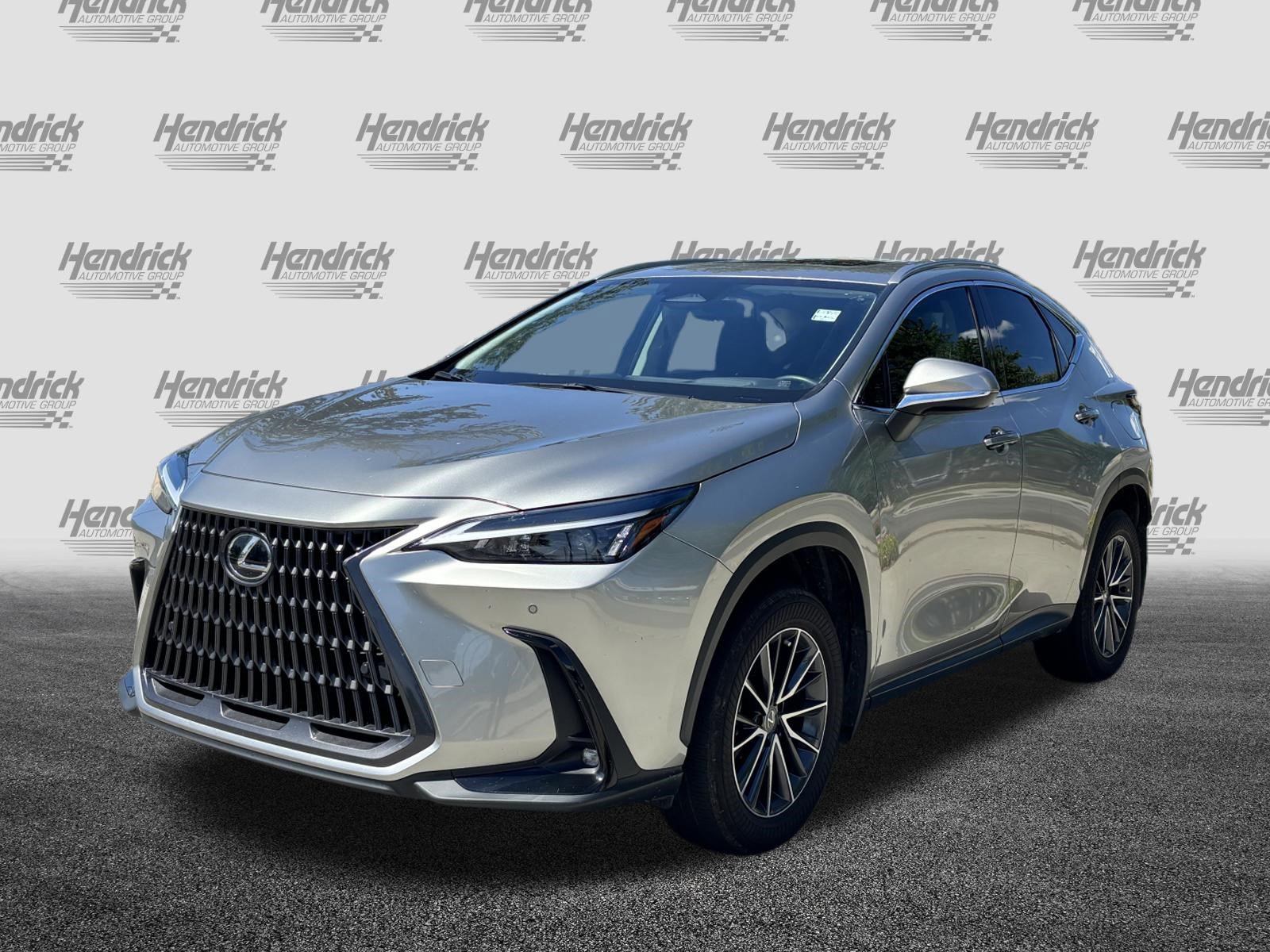 Used 2024 Lexus NX 350h AWD image 5
