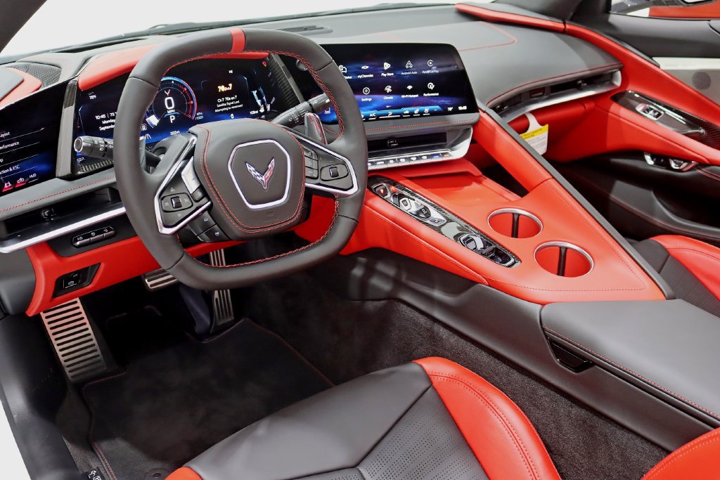 Used 2027 Chevrolet Corvette Grand Sport RWD image 17