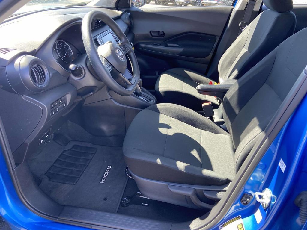Used 2025 Nissan Kicks Play S image 15