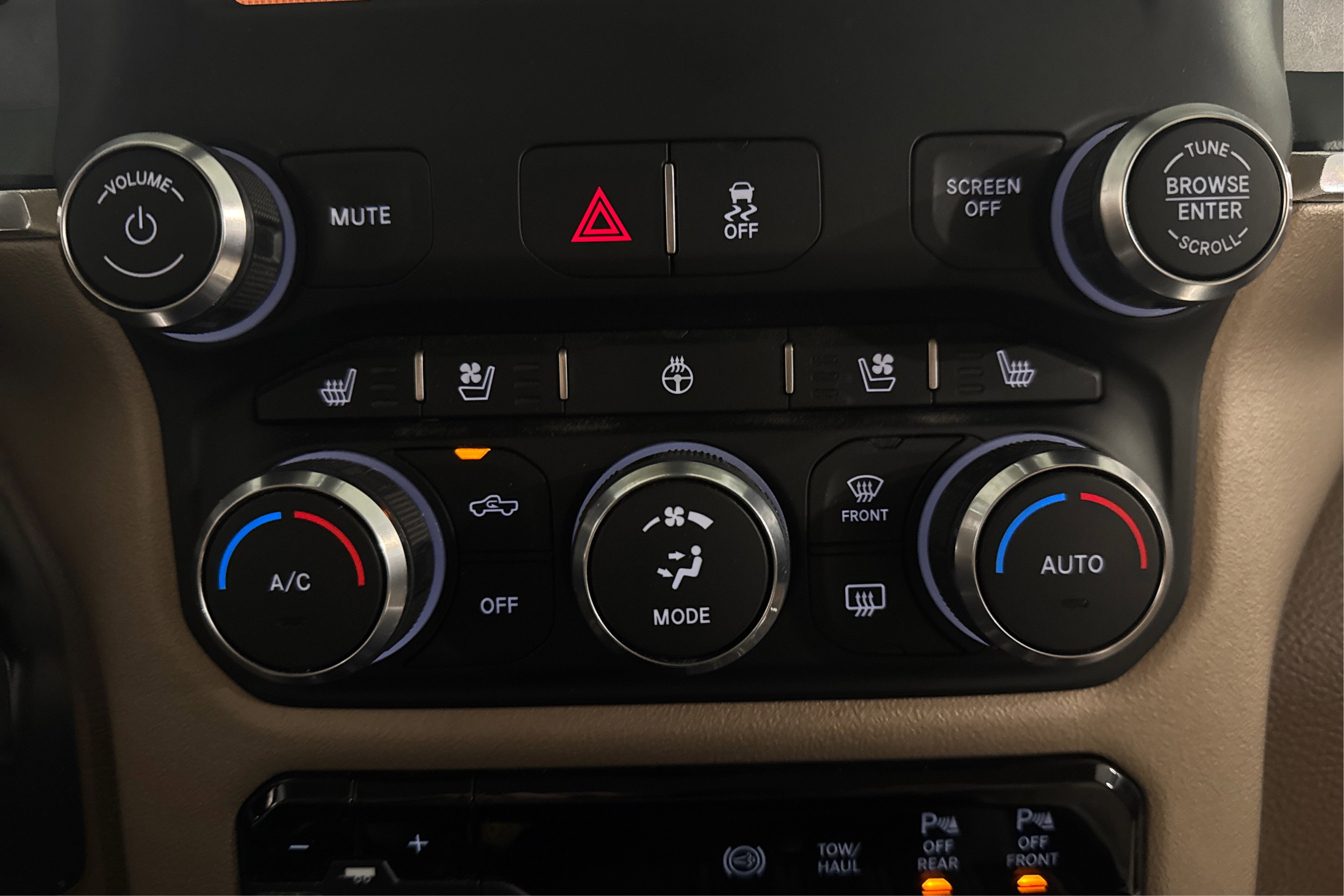 Used 2022 RAM 3500 Laramie image 35