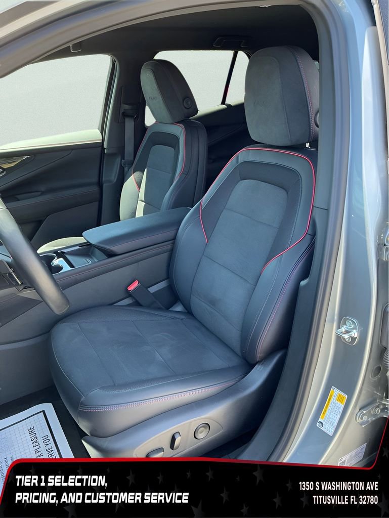Used 2025 Chevrolet Blazer EV RS AWD/4WD image 27