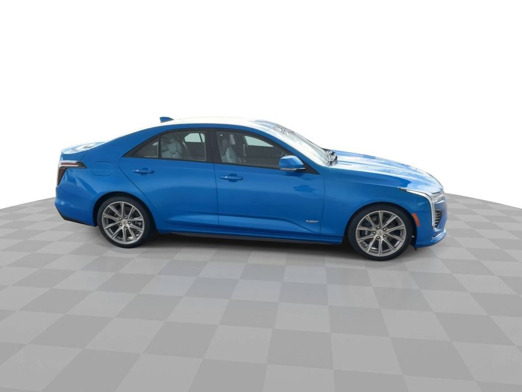Certified 2025 Cadillac CT4 V image 9
