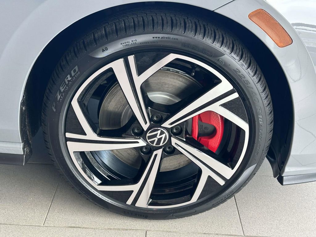 New 2026 Volkswagen GTI SE FWD image 6