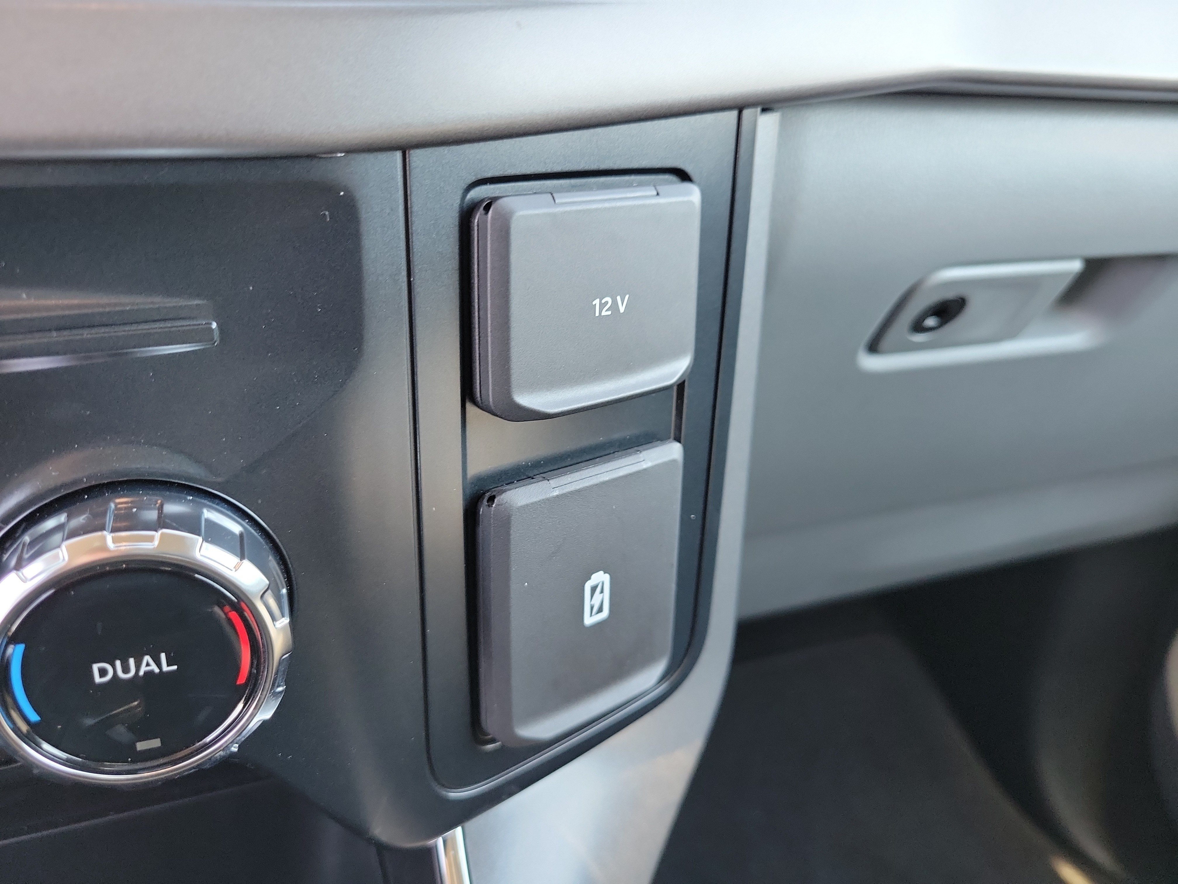 Used 2026 Ford F150 XLT w/ XLT Chrome Appearance Package RWD image 18