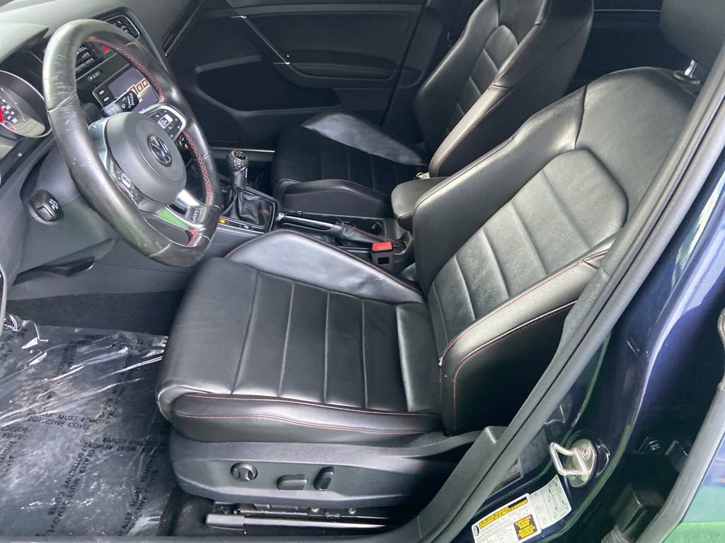Used 2017 Volkswagen GTI Autobahn image 37