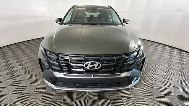 Certified 2025 Hyundai Tucson SEL AWD/4WD image 7