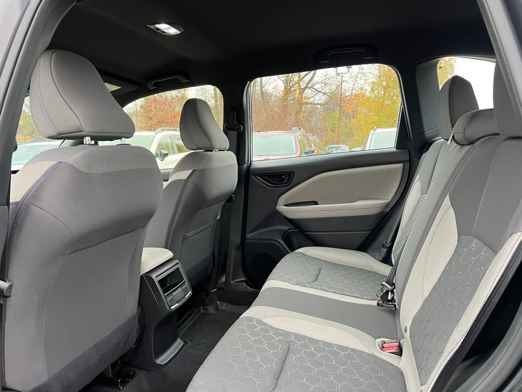 Certified 2025 Subaru Forester image 28