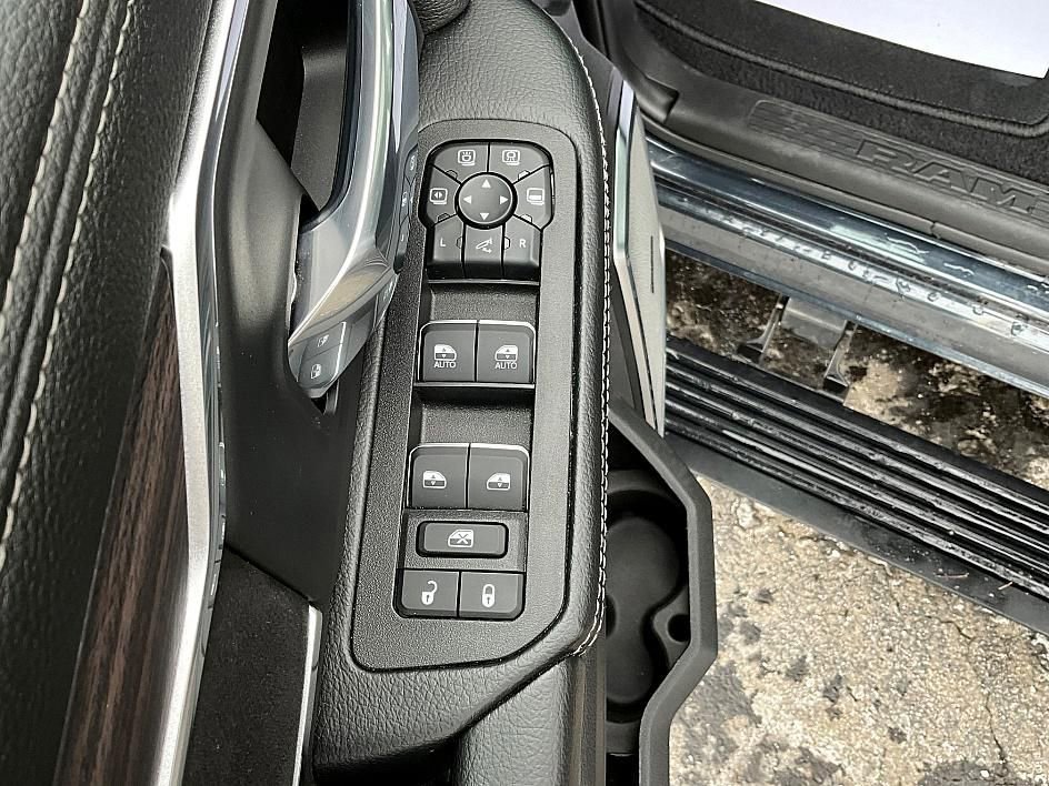 New 2026 RAM 2500 Laramie image 14