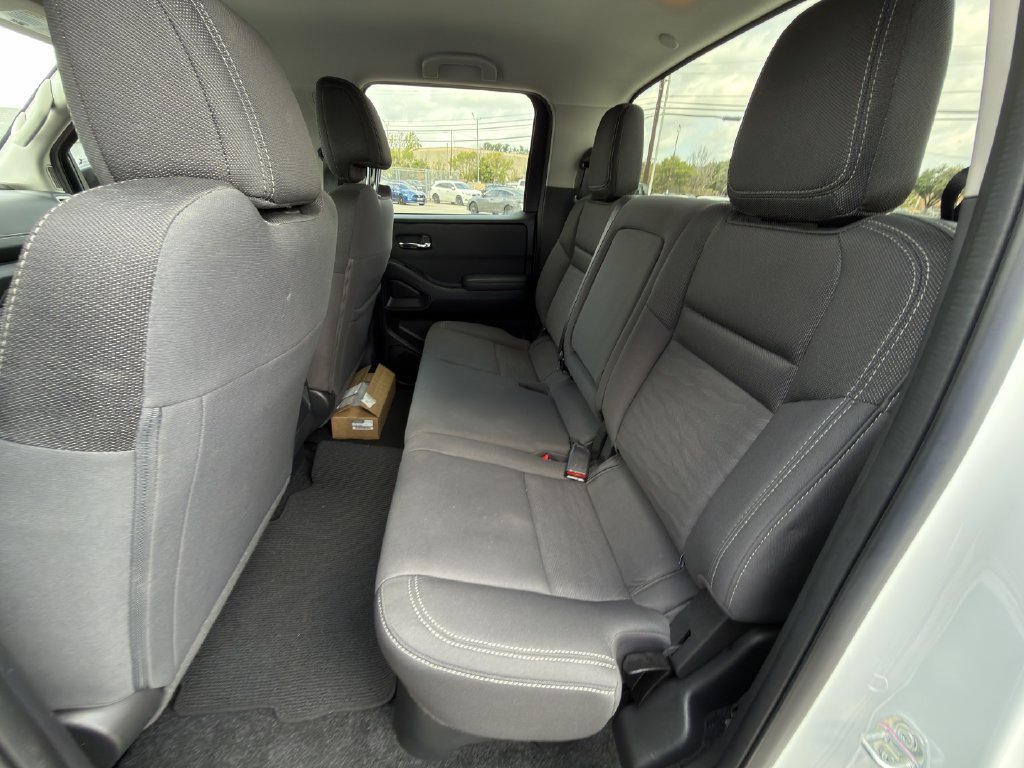 Certified 2024 Nissan Frontier SV AWD/4WD image 25