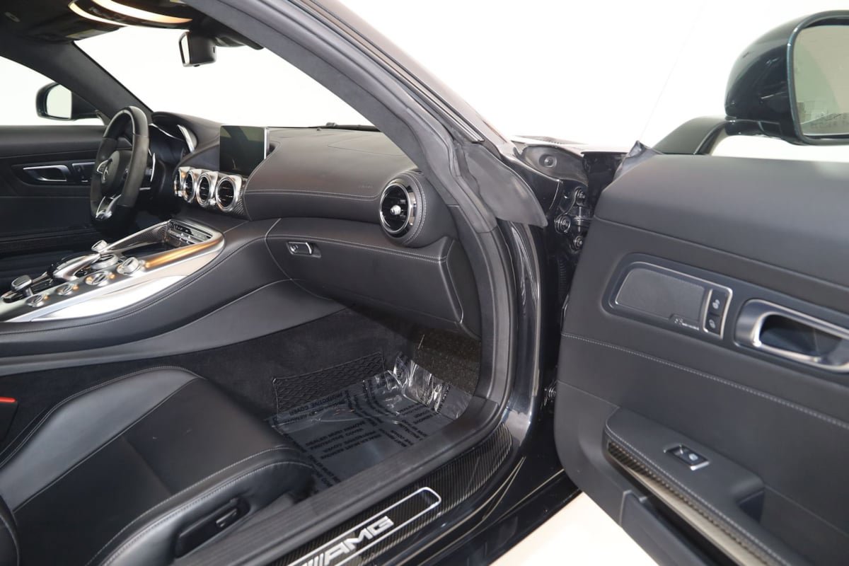 Used 2016 Mercedes-Benz AMG GT S w/ Exclusive Interior Package image 67